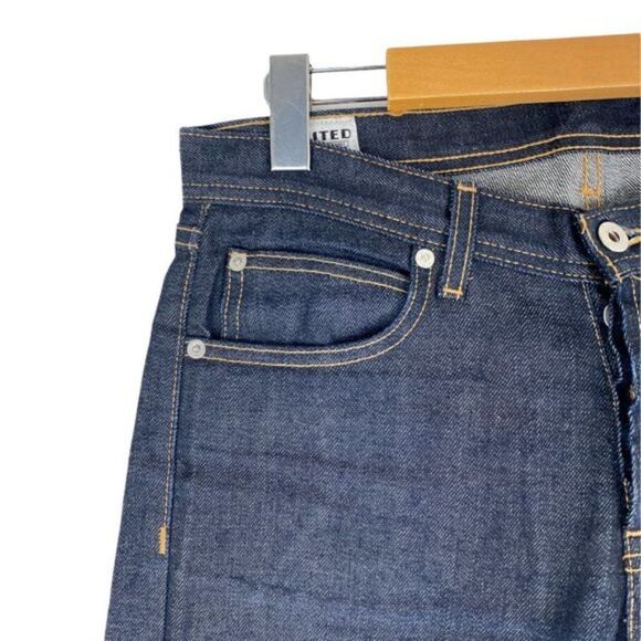 United stock Dry Goods Mens Hard Taper Indigo Selvedge Denim Jeans US 30 - Picture 8 of 15